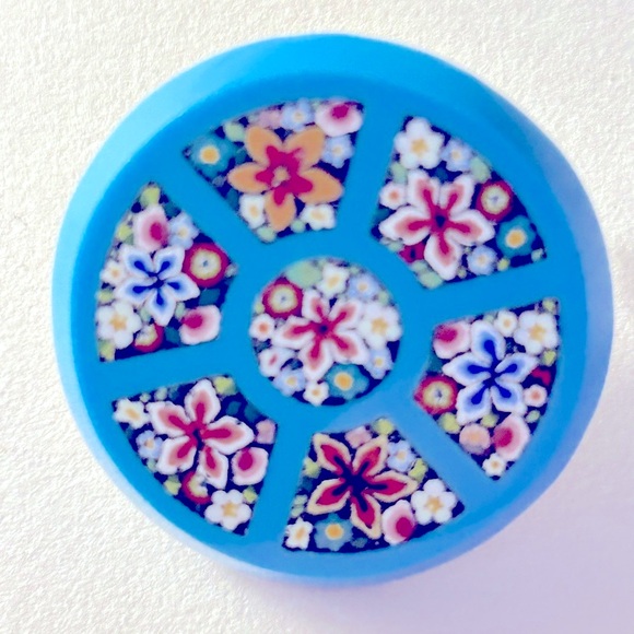 Italian Jewelry - Brooch Antique Italian Micromosaic Victorian, floral Pietra Dura inlaid blue